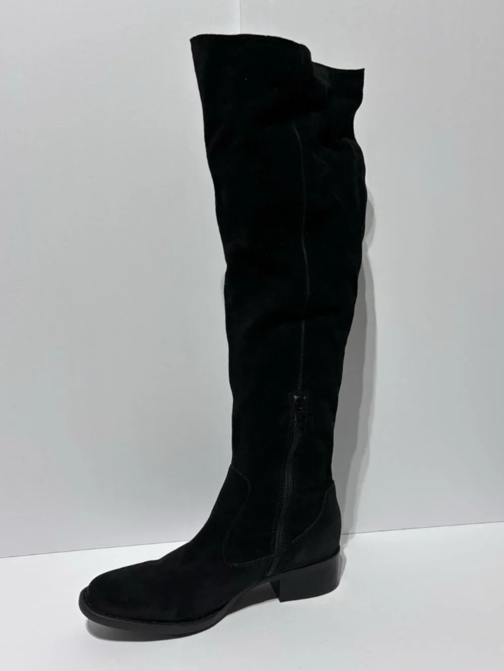Born Women’s Cricket Black Suede Over The Knee Boots, Size 8.5 M